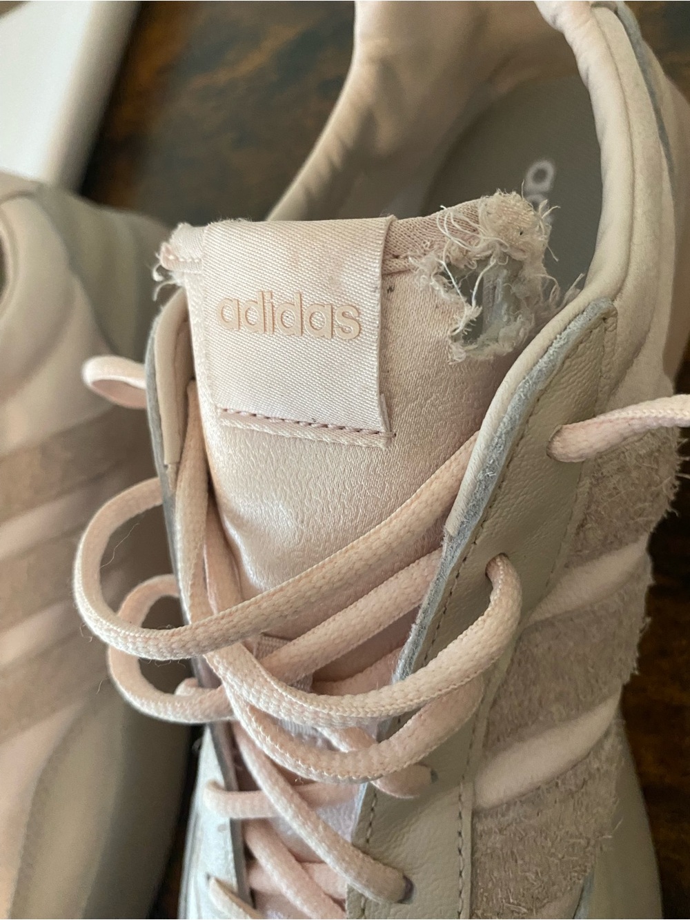 adidas Women’s Pale Pink Shiny Low-Top Platform Sneakers - Flaws - Picture 9 of 11